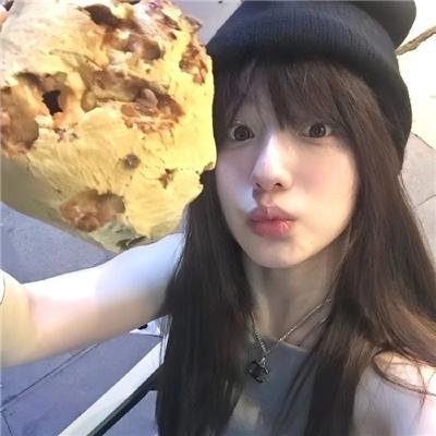 冰山美女反派我抱走咯